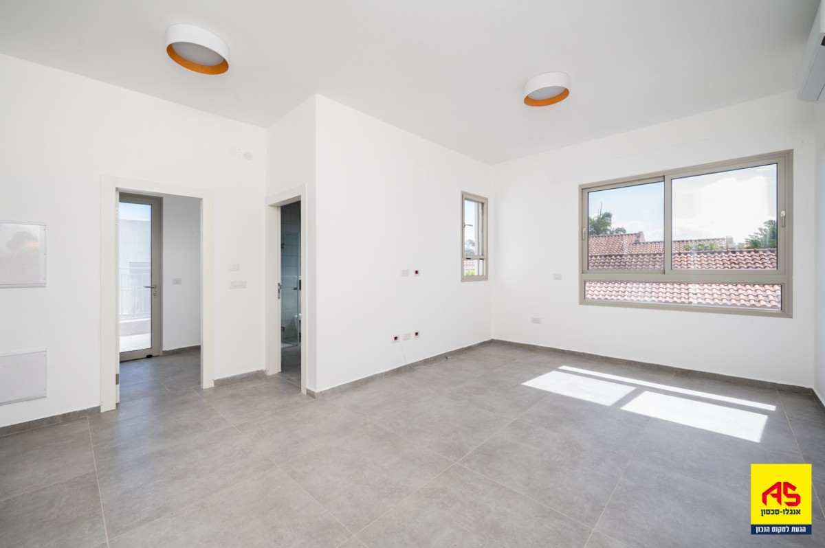 Cottage 5 Pièces à Shikma Street,  Pardes Hanna-Karkur